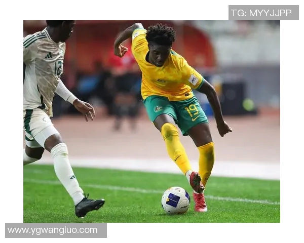 南京足球队在最新足球状态排行榜中荣获第三名展现强劲实力